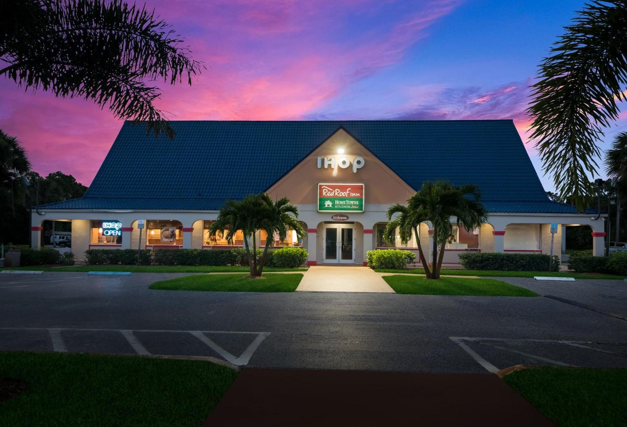 Red Roof Inn Vero Beach - I-95 Екстер'єр фото